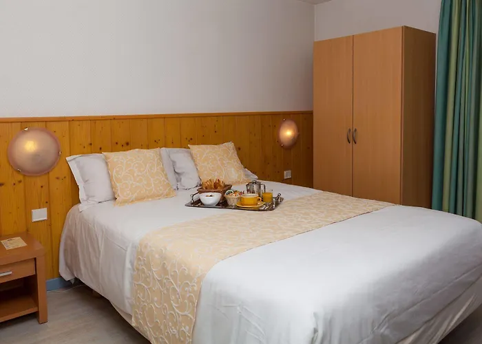 Côté Sud Léman Hotel 3*
