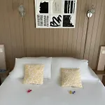 Cote Sud Leman Hotell